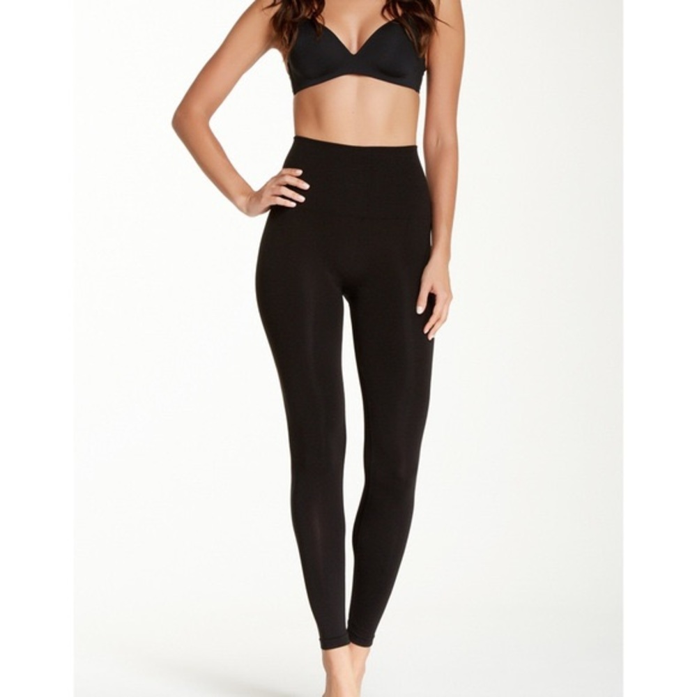 Spanx Takes Off Shaping Seamless Leggings Small